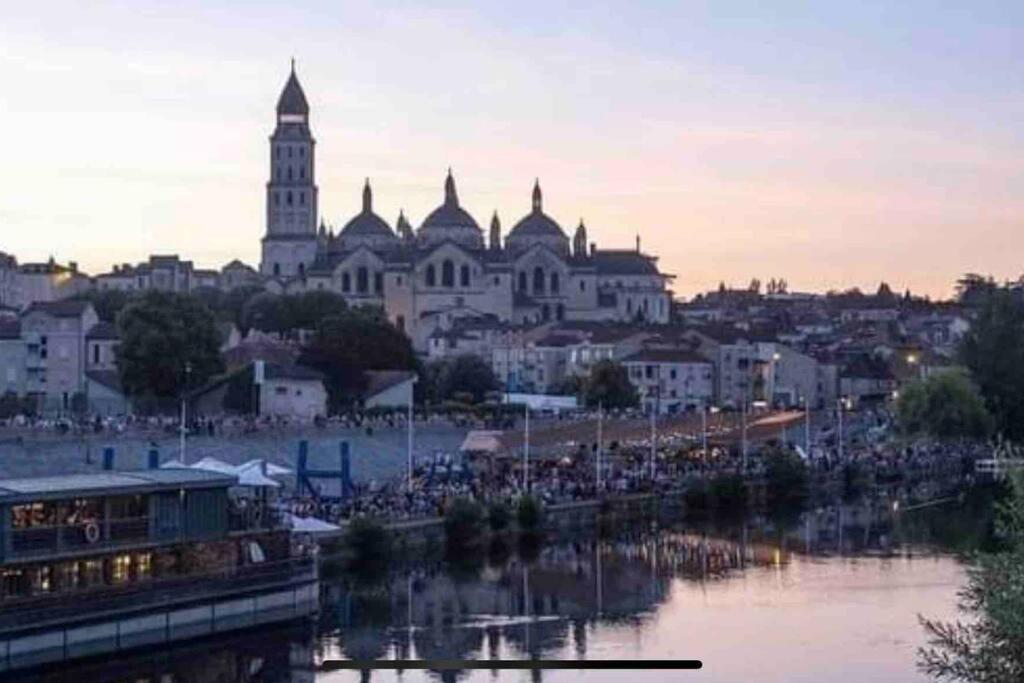 Balcon Sur La Riviere Lägenhet Périgueux Exteriör bild